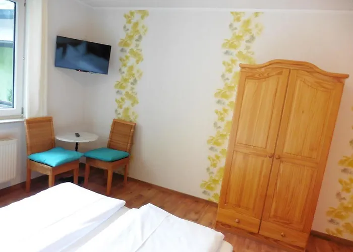 Burgschanke 3* Winningen